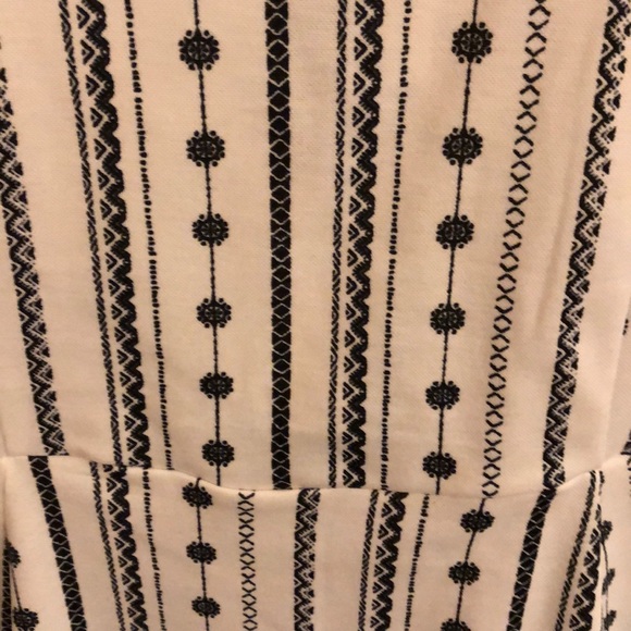 H&M cute patterned dress - Picture 2 of 2